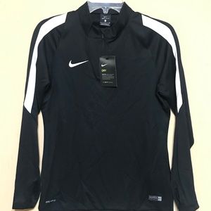 NIKE DRI FIT WOMENS SOCCER SQUAD 16 PULLOVER *BRAND NEW* (NWT) BLACK SIZE: M